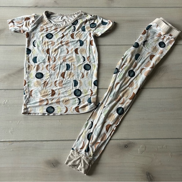 Little Sleepies Other - Little Sleepies Luna Neutral Moon & Dot Bamboo Pajama Set